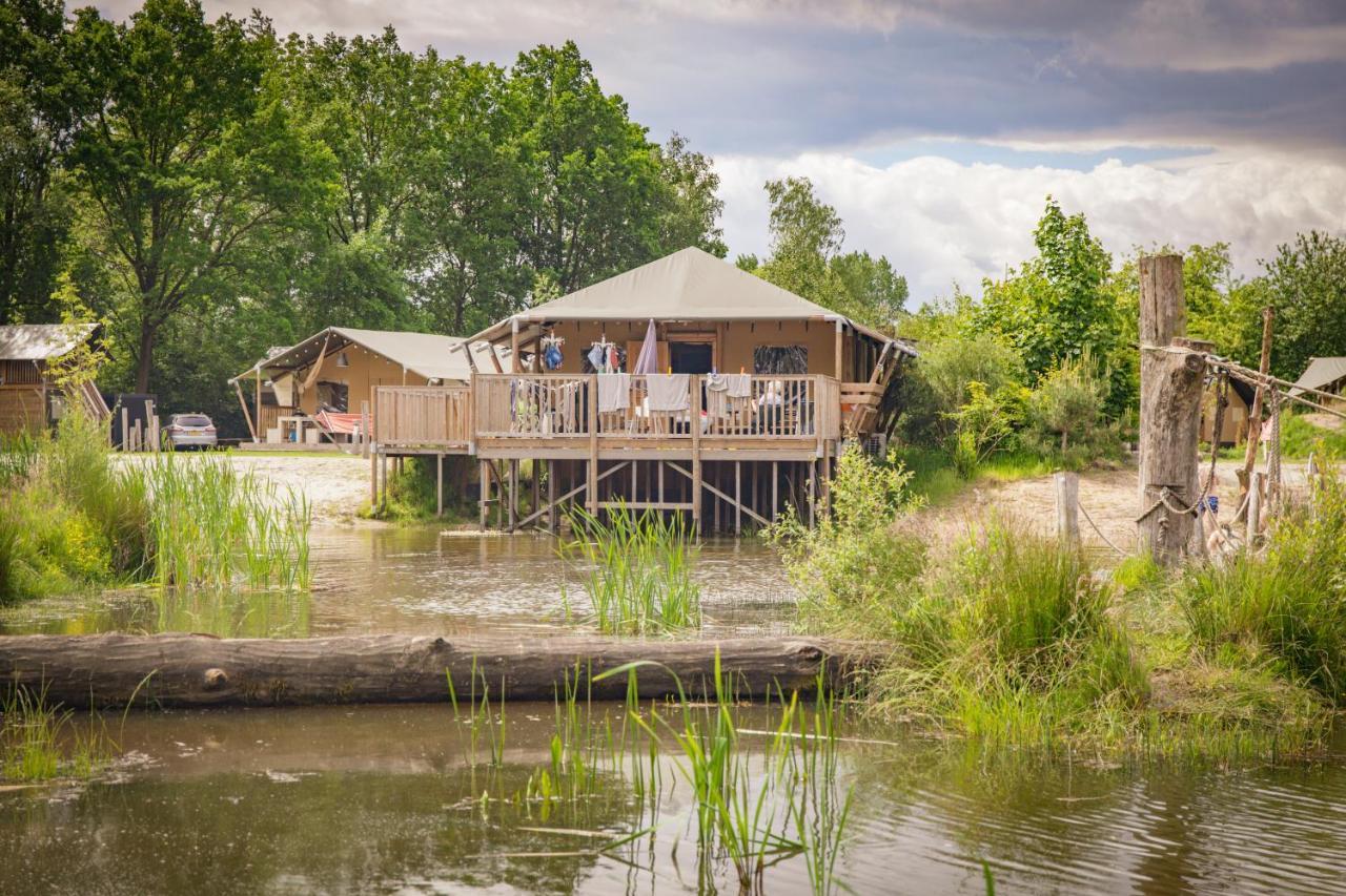 Vakantiepark Sallandshoeve Nieuw-Heeten Esterno foto