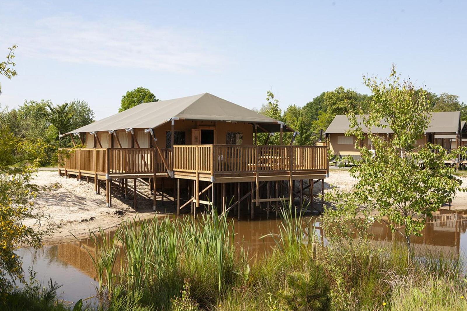 Vakantiepark Sallandshoeve Nieuw-Heeten Esterno foto