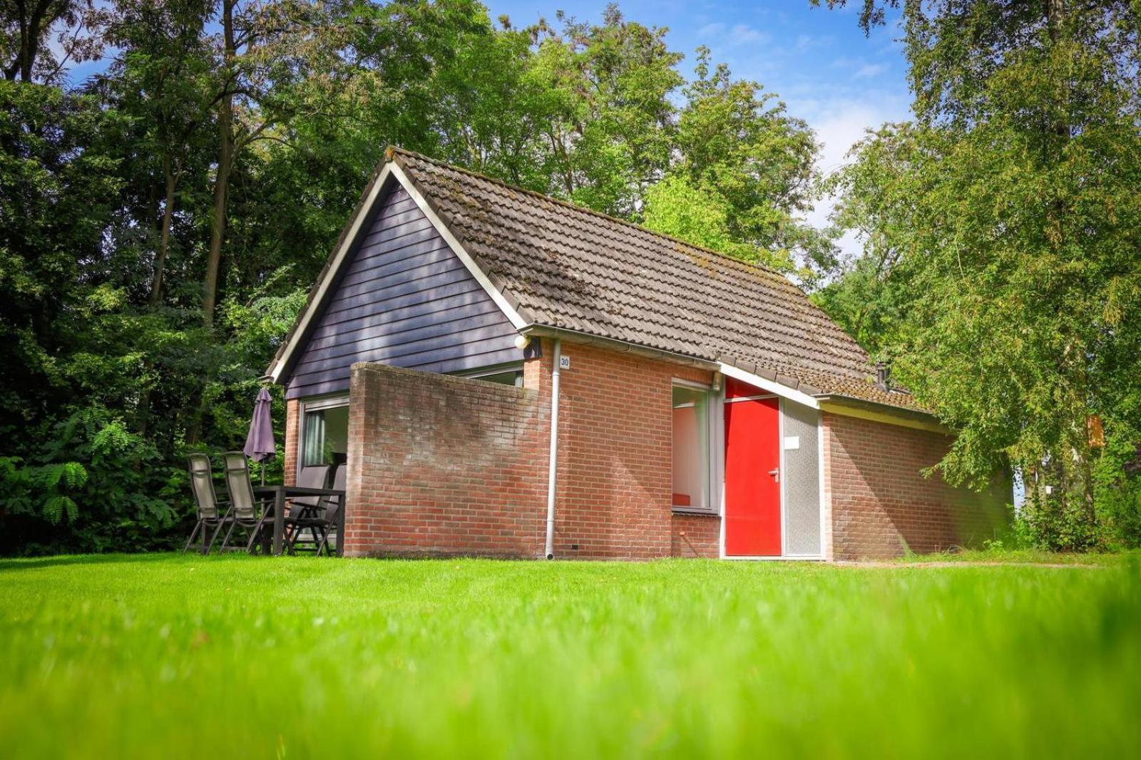 Vakantiepark Sallandshoeve Nieuw-Heeten Esterno foto