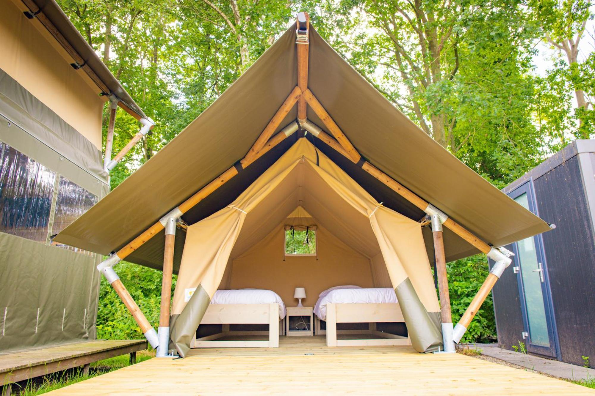Vakantiepark Sallandshoeve Nieuw-Heeten Esterno foto