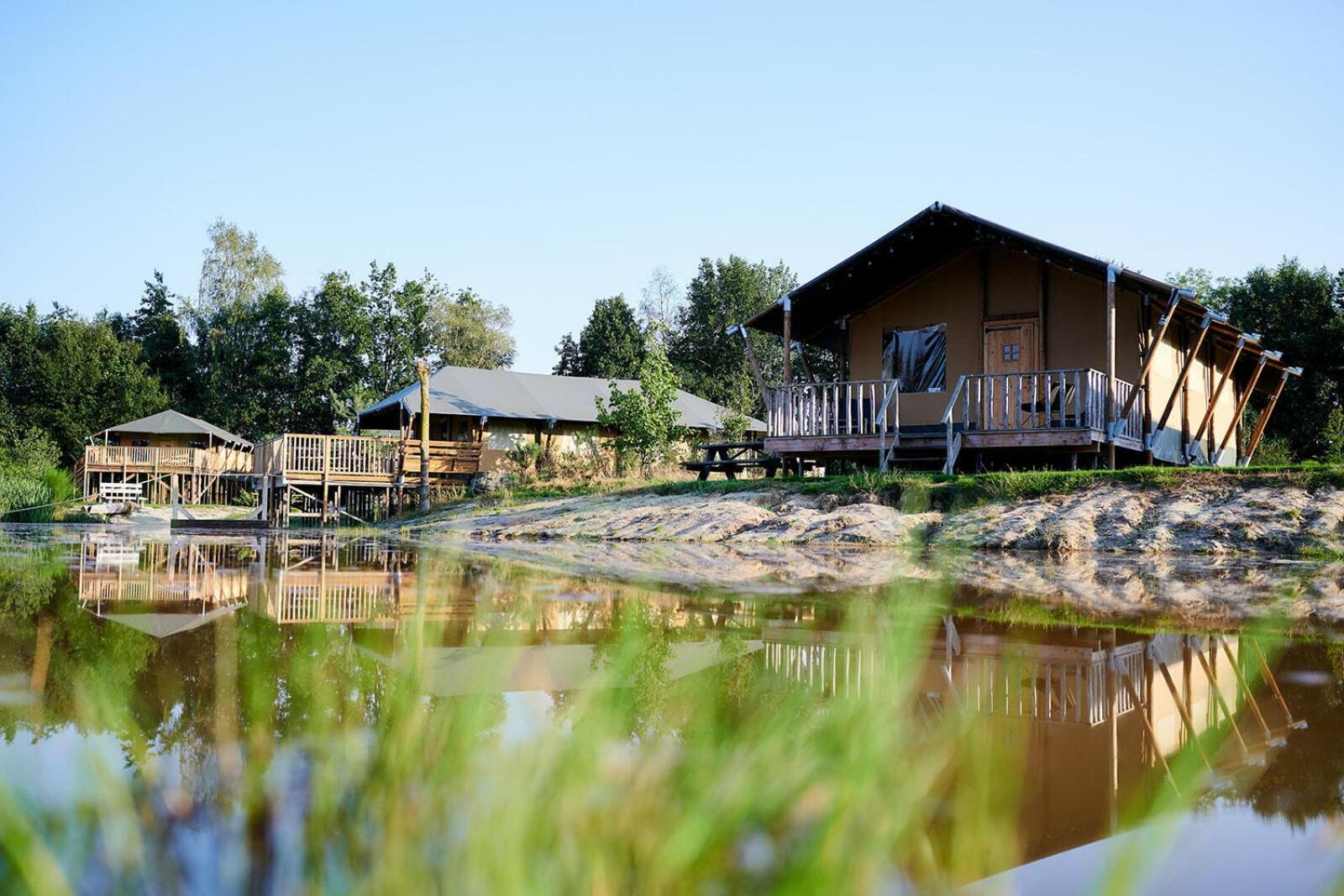 Vakantiepark Sallandshoeve Nieuw-Heeten Esterno foto